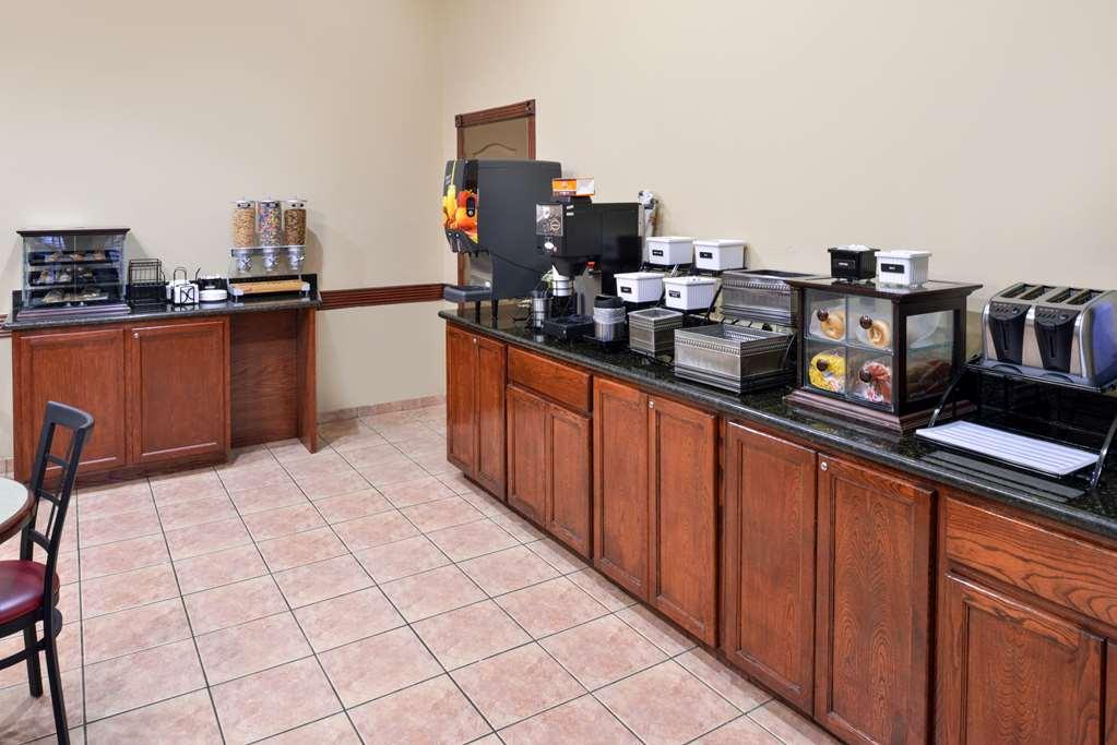 Americas Best Value Inn & Suites San Benito Restoran gambar